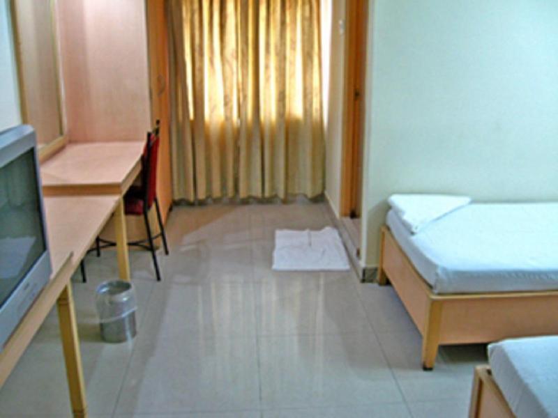 Hotel Padmini Residency Хайдарабад Экстерьер фото